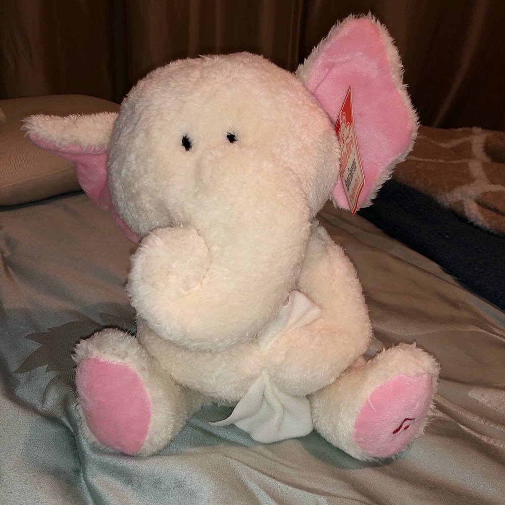 Cuddle Barn Get Well collection Animated plush toy elephant, sneezes talks NEW